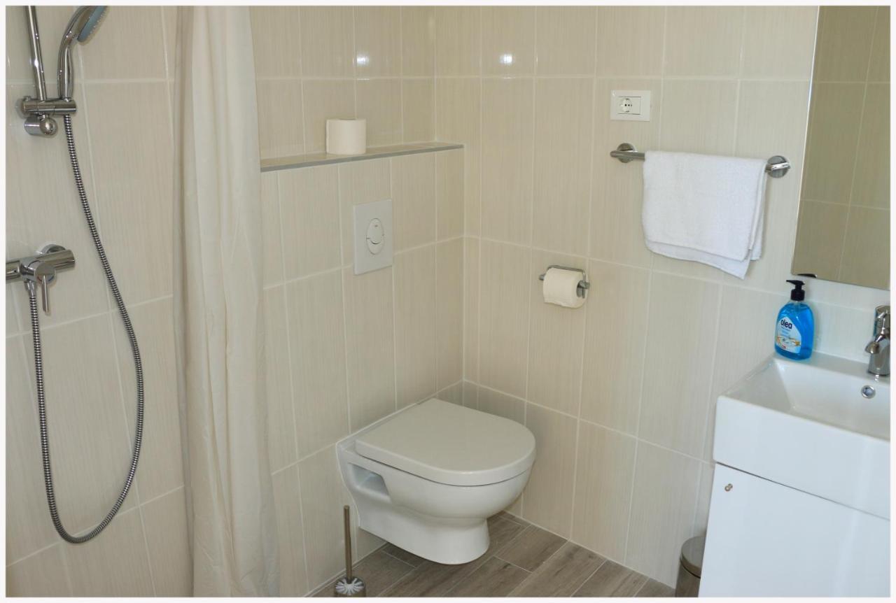 Holiday Home Ante Примоштен Экстерьер фото
