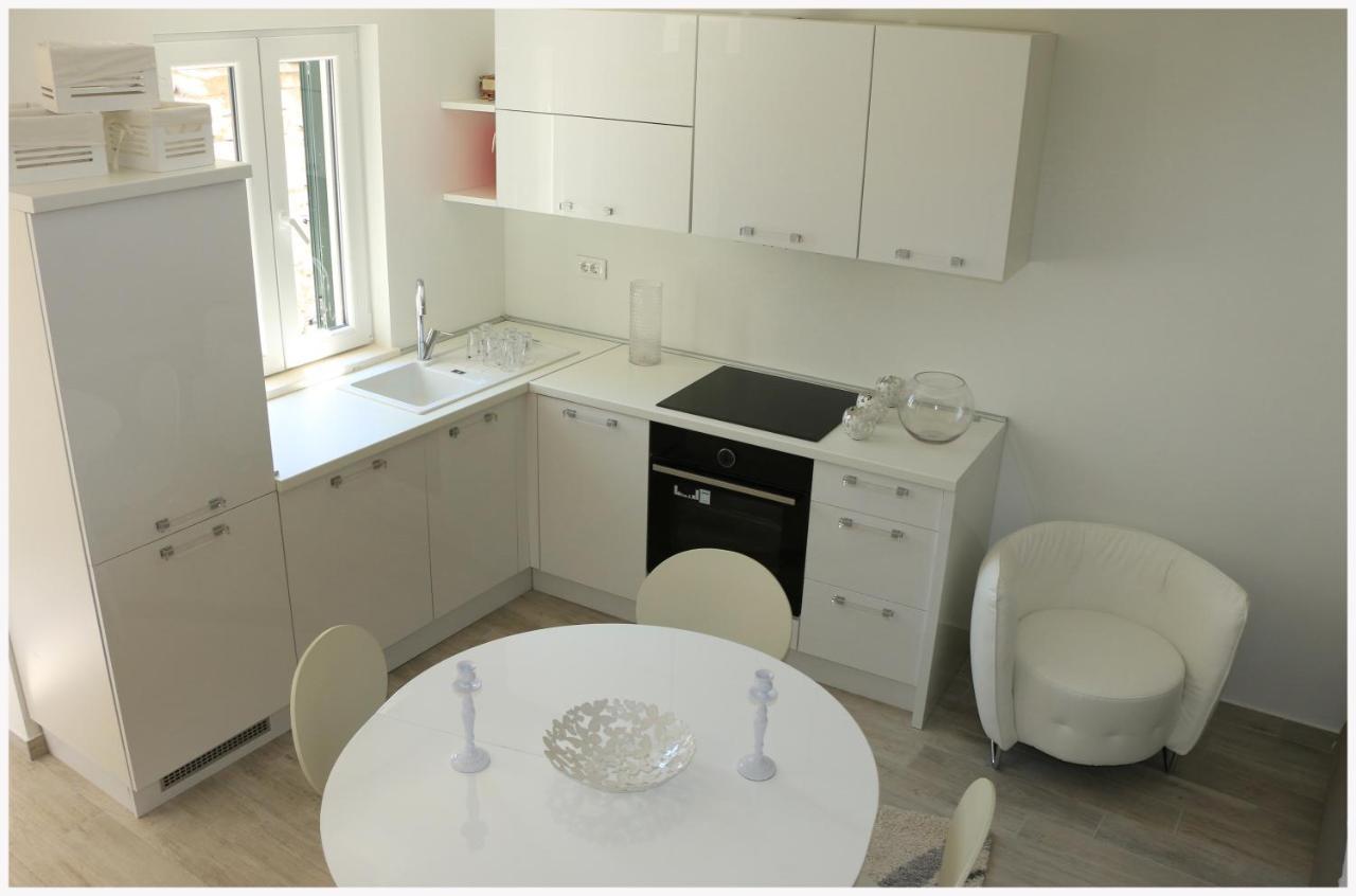 Holiday Home Ante Примоштен Экстерьер фото